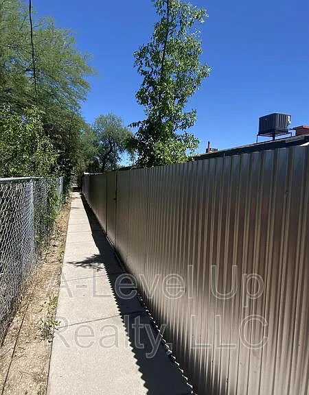 1045 S Herbert Ave #2 — Photo 10