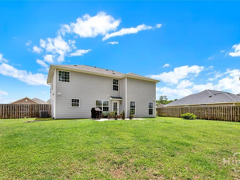 384 Manchester Ct — Photo 34