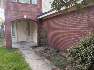 926 Sawgrass Ridge Ln, Houston, TX 77073