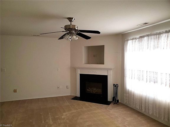 4th image of 3651 Sweet Birch Dr