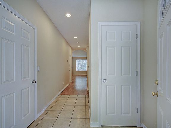 4th image of 8100 NE 104th Cir #Unit 1