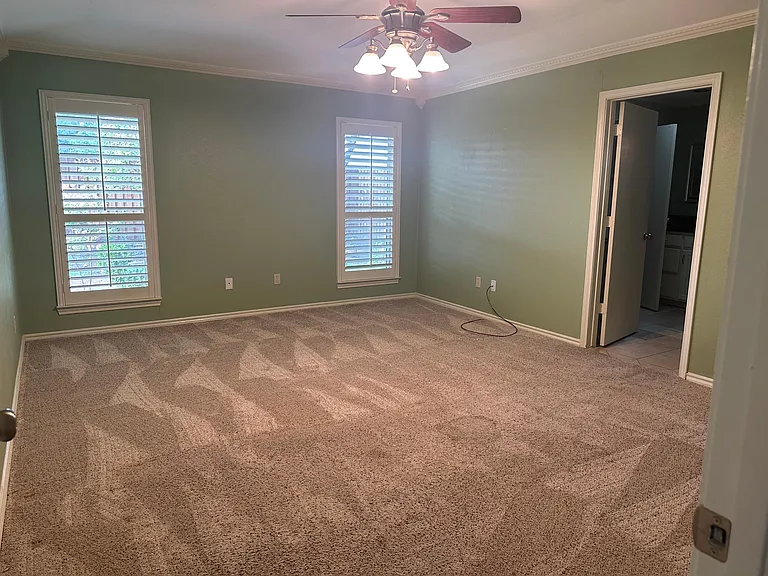 2113 Evergreen Dr — Photo 9