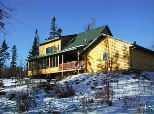 22 Lodge Ln, Lutsen Township, MN 55612