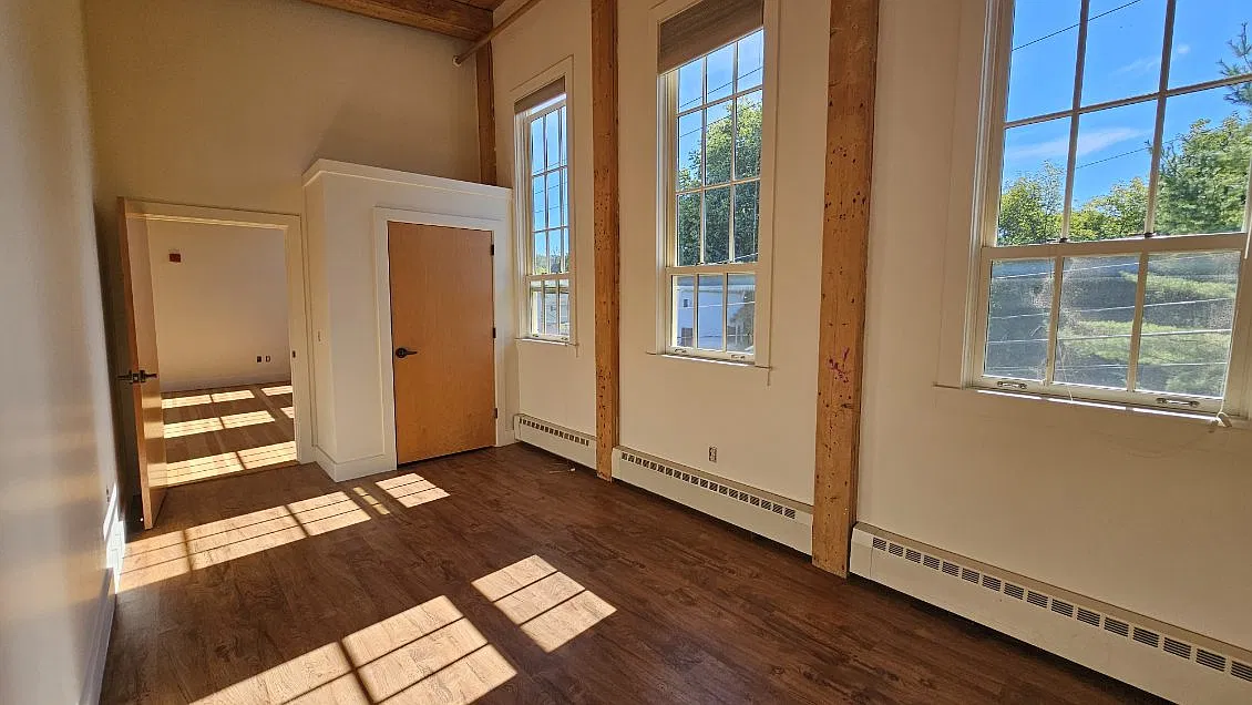 2 bed, 935 sqft, $1,276 — Photo 4