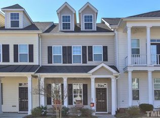 1058 Perdue Dr, Chapel Hill, NC 27517