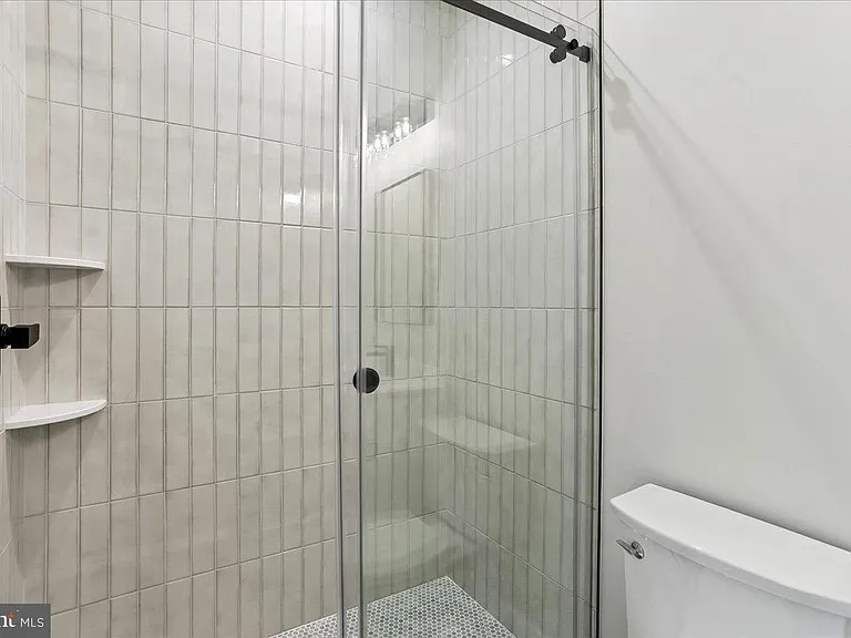 3929 Fulton St NW #A — Photo 35