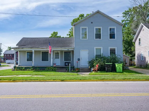 203 W Bridge St, New Lisbon, WI 53950
