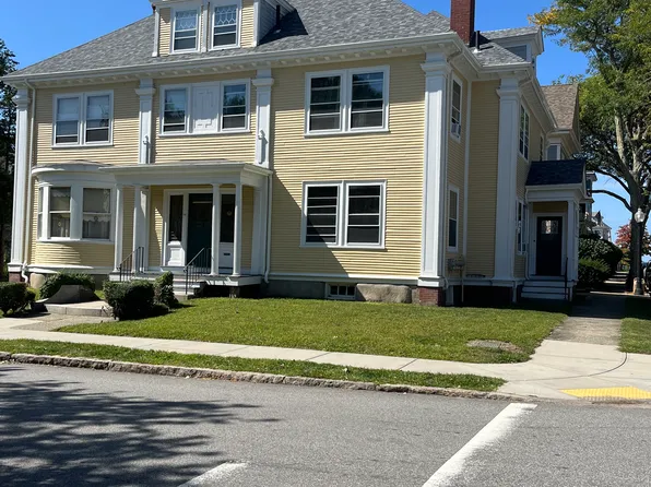 61 Orchard St, New Bedford, MA