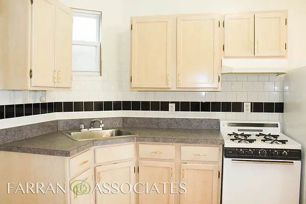 Rented by Farran & Associates | media 34