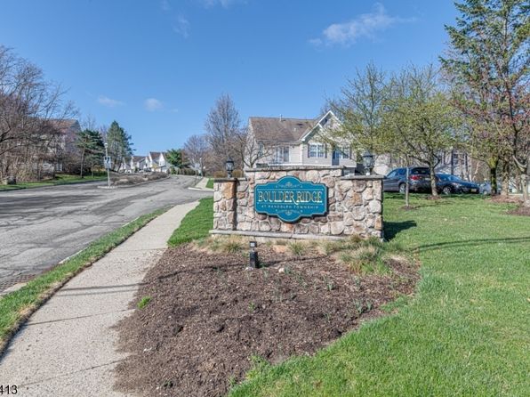 902 Wendover Ct