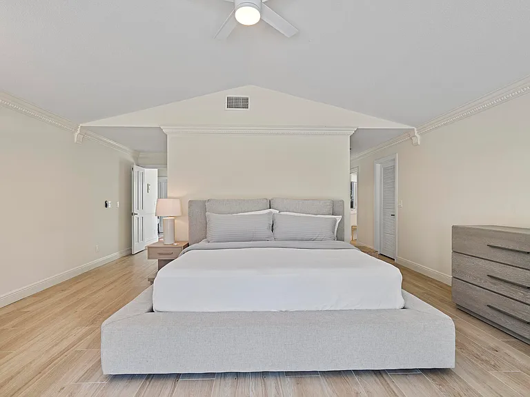 10252 Shireoaks Ln — Photo 26