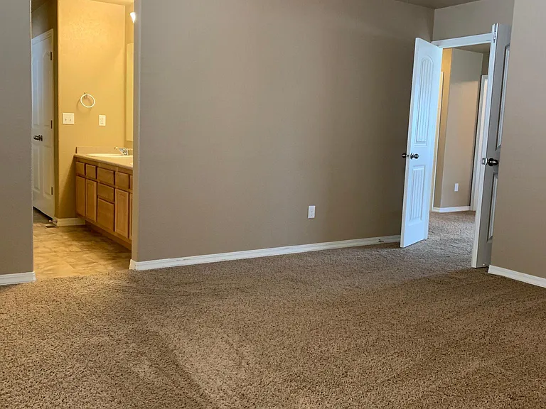 1004 Diamond Rim Dr — Photo 15