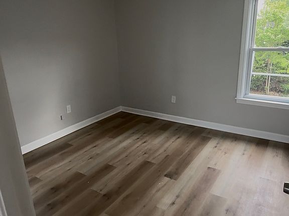 5th image of 135 Snell St #2E