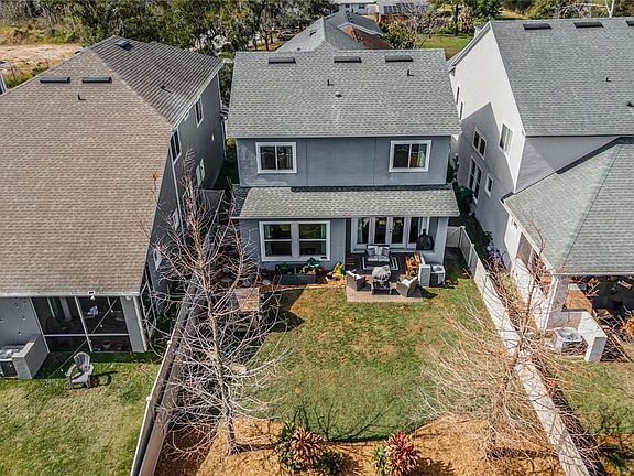 3rd image of 490 Windy Pine Way