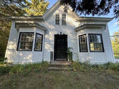 156 Lewiston Street, Mechanic Falls, ME, 04256