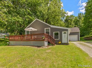 13086 Grand River Dr SE, Lowell, MI 49331