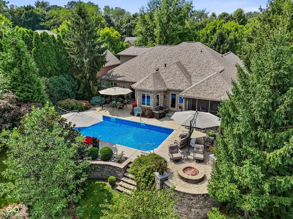 1775 Windward Dr, Greenwood, IN 46143