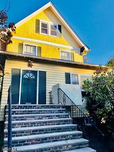 1st image of 86 Park Pl