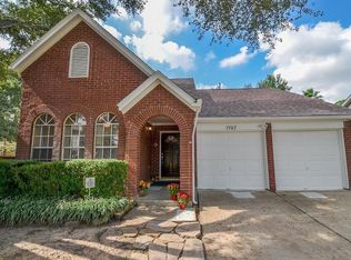 7707 View Park Ln, Houston, TX 77095