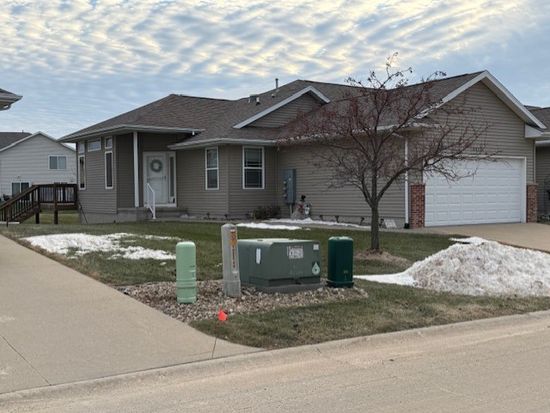 3437 Laurel Ln #3437, Marion, IA 52302