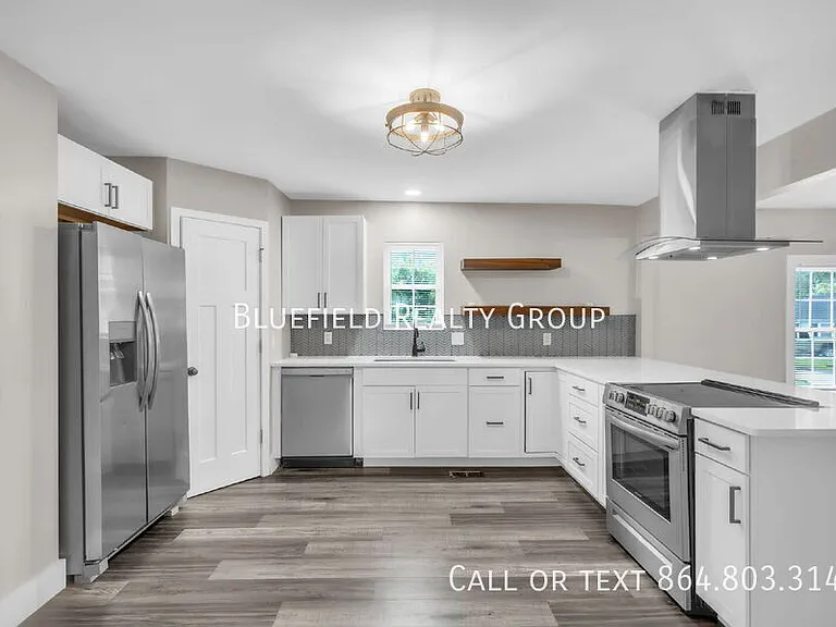 212 E Bearden St — Photo 13