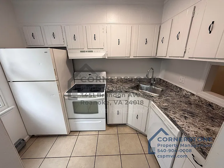1517 Lexington Ave SW #1 — Photo 2