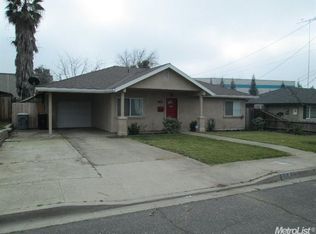 399 Birdwell St, Oakdale, CA 95361