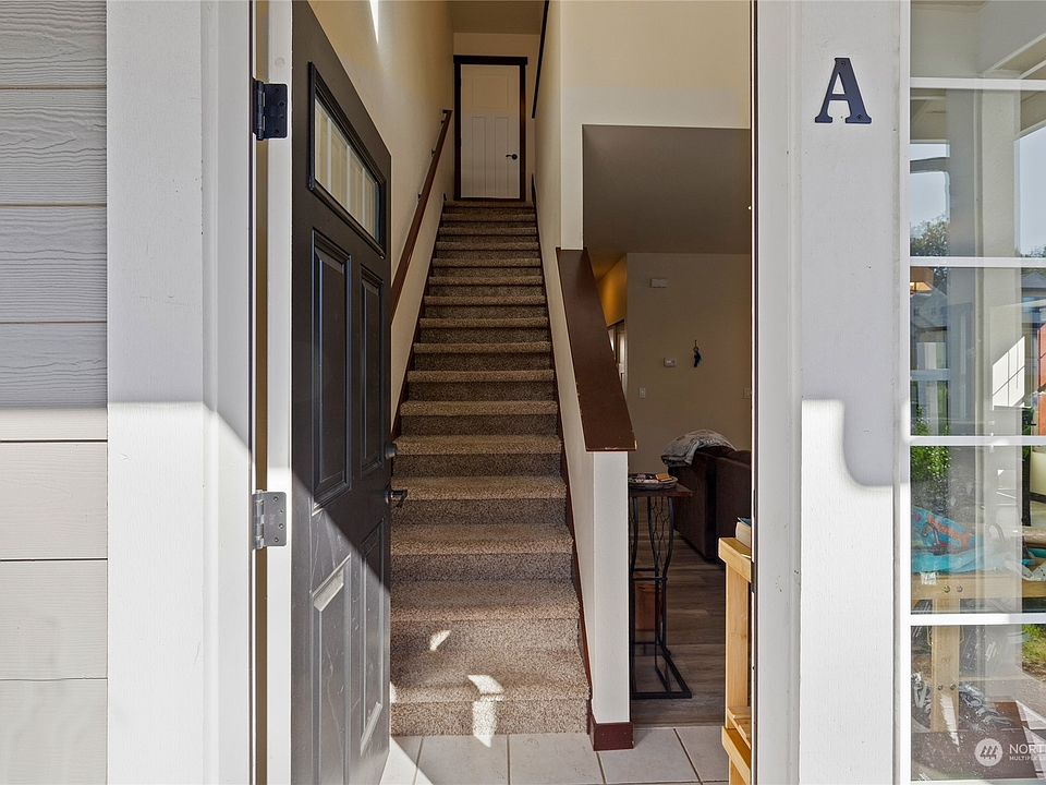 Condo 3317 Rucker Ave Everett WA Zillow