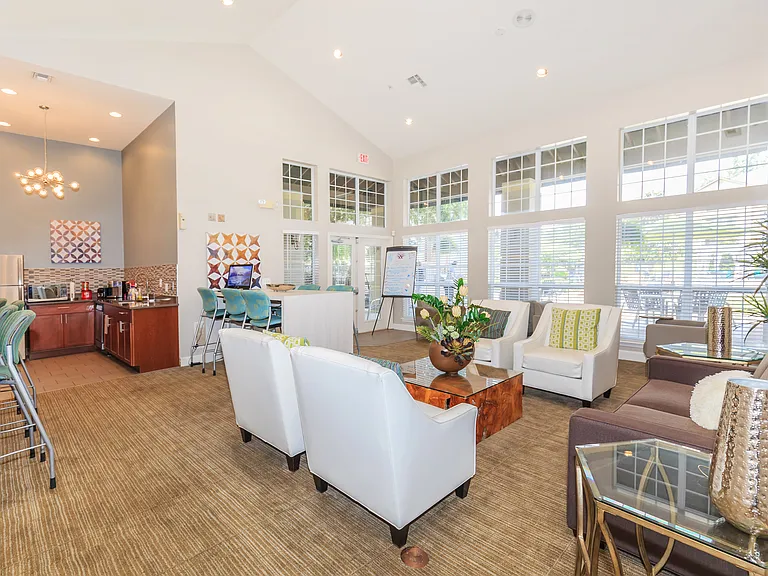 Westcott Apartments — Photo 13