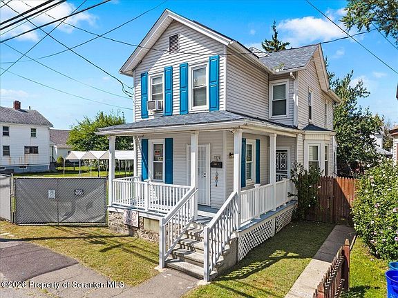 3rd image of 1020 Snyder Ave