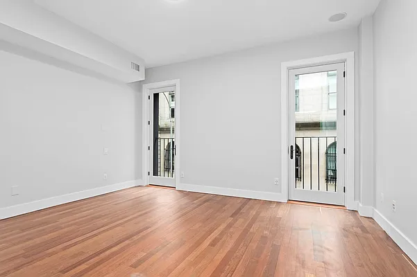 Rented by Douglas Elliman | media 20