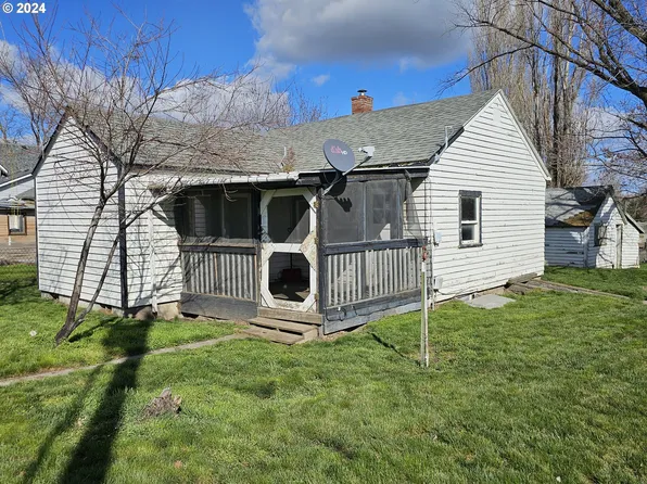 255 College St, Adams, OR 97810