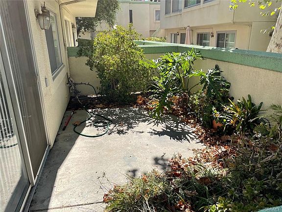 4th image of 18526 Mayall St Unit B