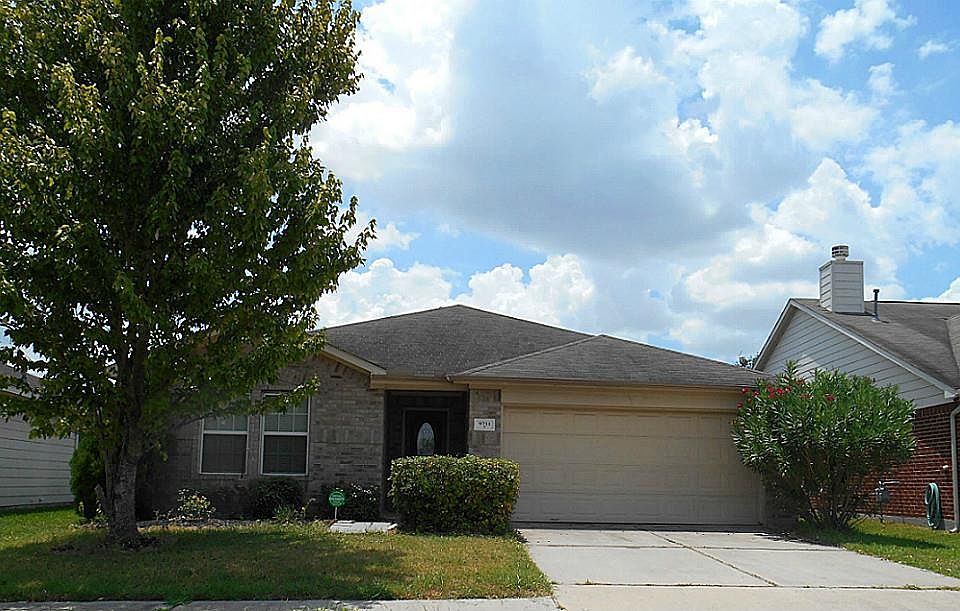 1st image of 9711 Golden Park Ln