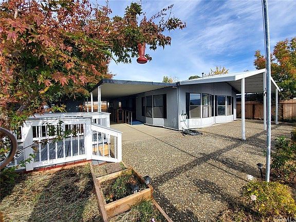3rd image of 5830 Robin Hill Dr Spc 51