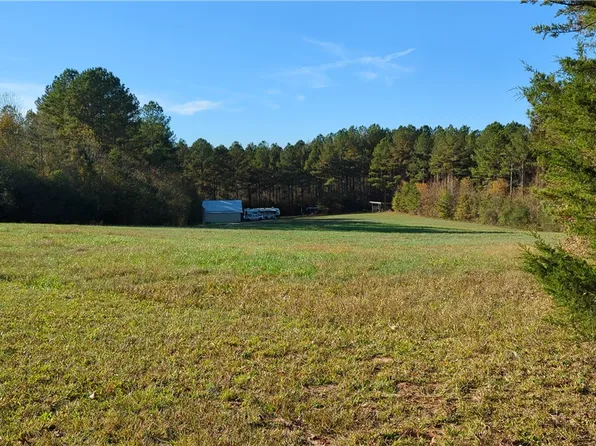 171 S Retreat Rd, Westminster, SC 29693