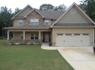 16 Ohana Cir, Seale, AL 36875