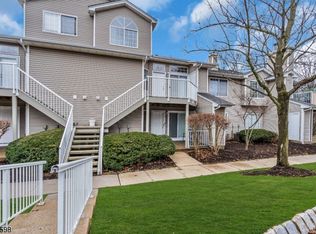 12 Cedar Ct, Bedminster, NJ 07921