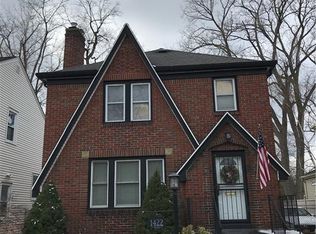 1422 Eggert Rd, Amherst, NY 14226