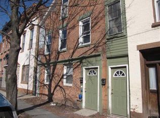 324 2nd St, Troy, NY 12180