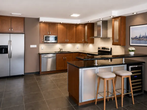 380 Mountain Rd APT 1901, Union City, NJ 07087
