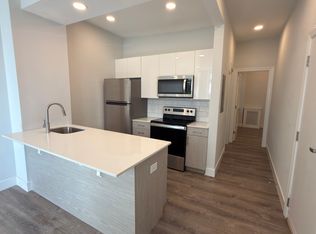 51 Queensberry St APT 2F, Boston, MA 02215