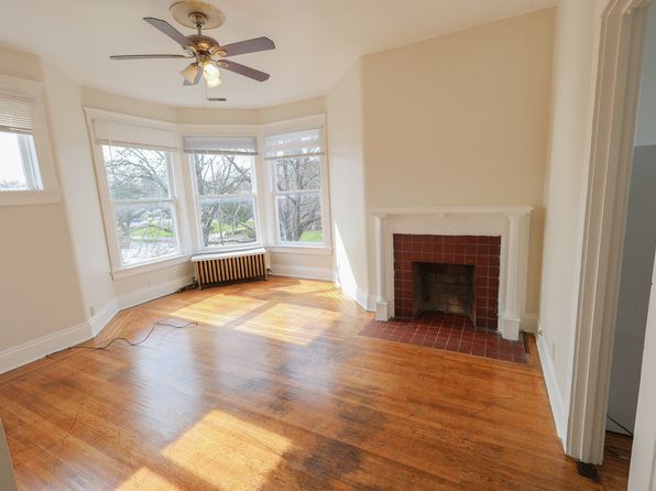 1322 E Spring St APT 3