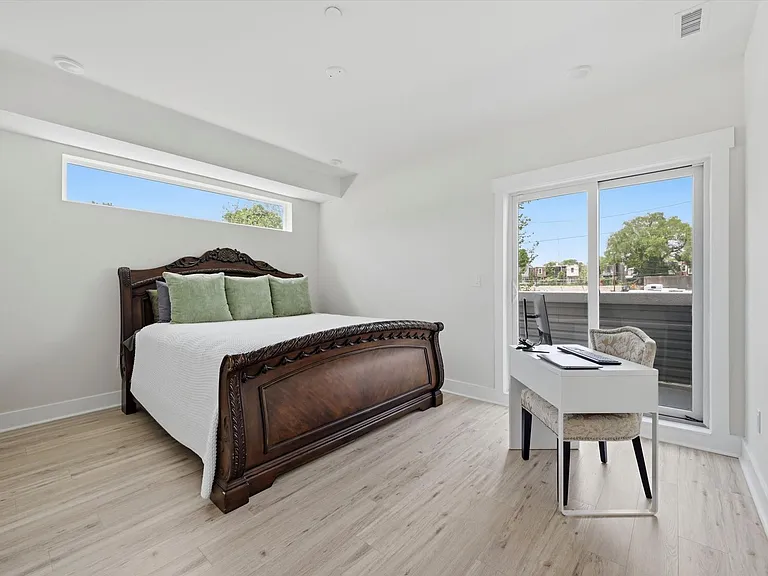 101 E Phil Ellena St — Photo 13