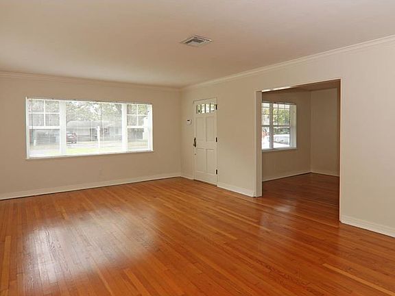 5th image of 322 N Phelps Ave