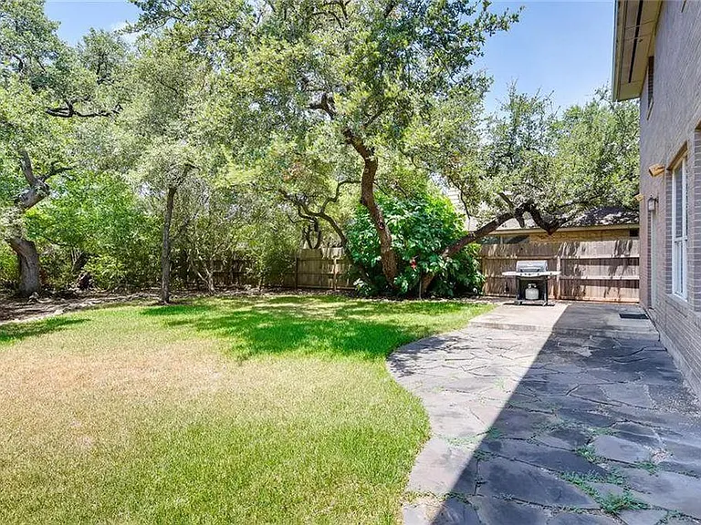 9206 Sommerland Way — Photo 21