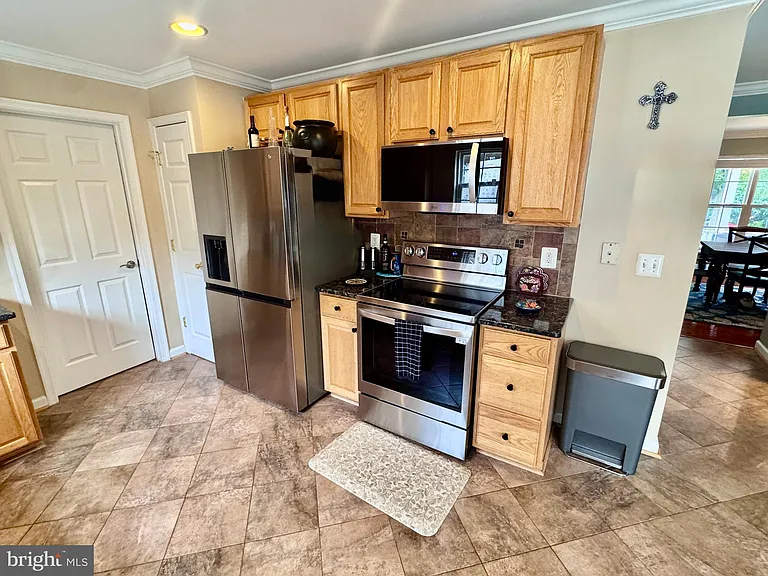 29 Webb Ct — Photo 14