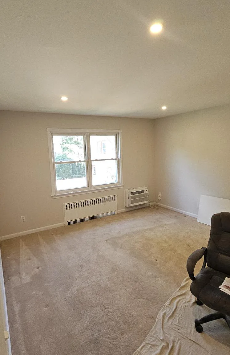 2 bed, 1.5 bath, 1275 sqft, $3,295 — Photo 2