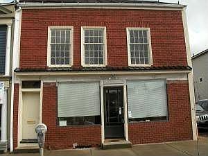 1st image of 1129 Main St