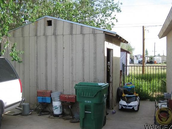 3rd image of 3660 E Northfield Ave